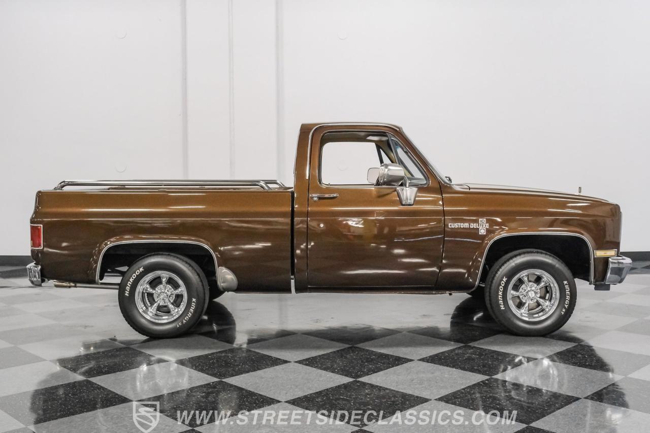 1986 Chevrolet C10 Custom Deluxe