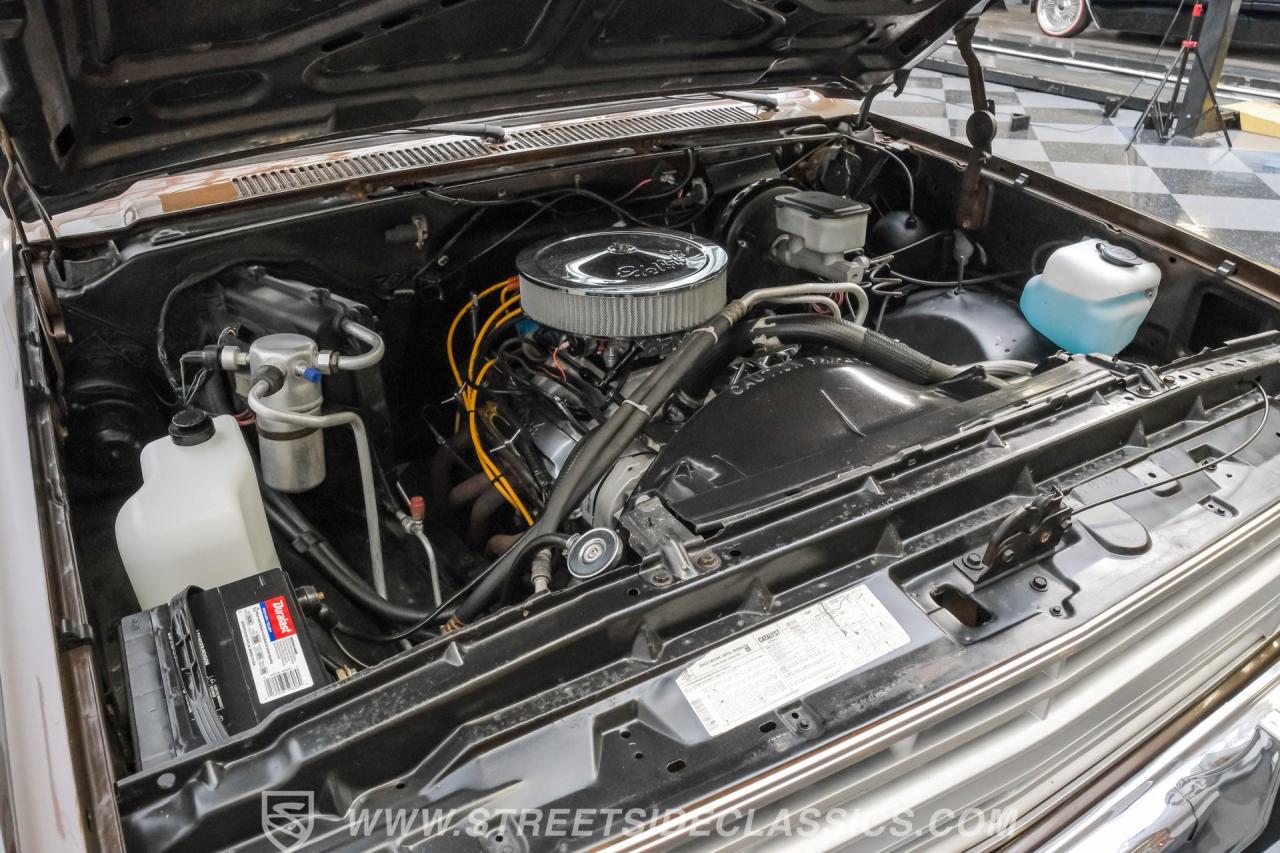 1986 Chevrolet C10 Custom Deluxe