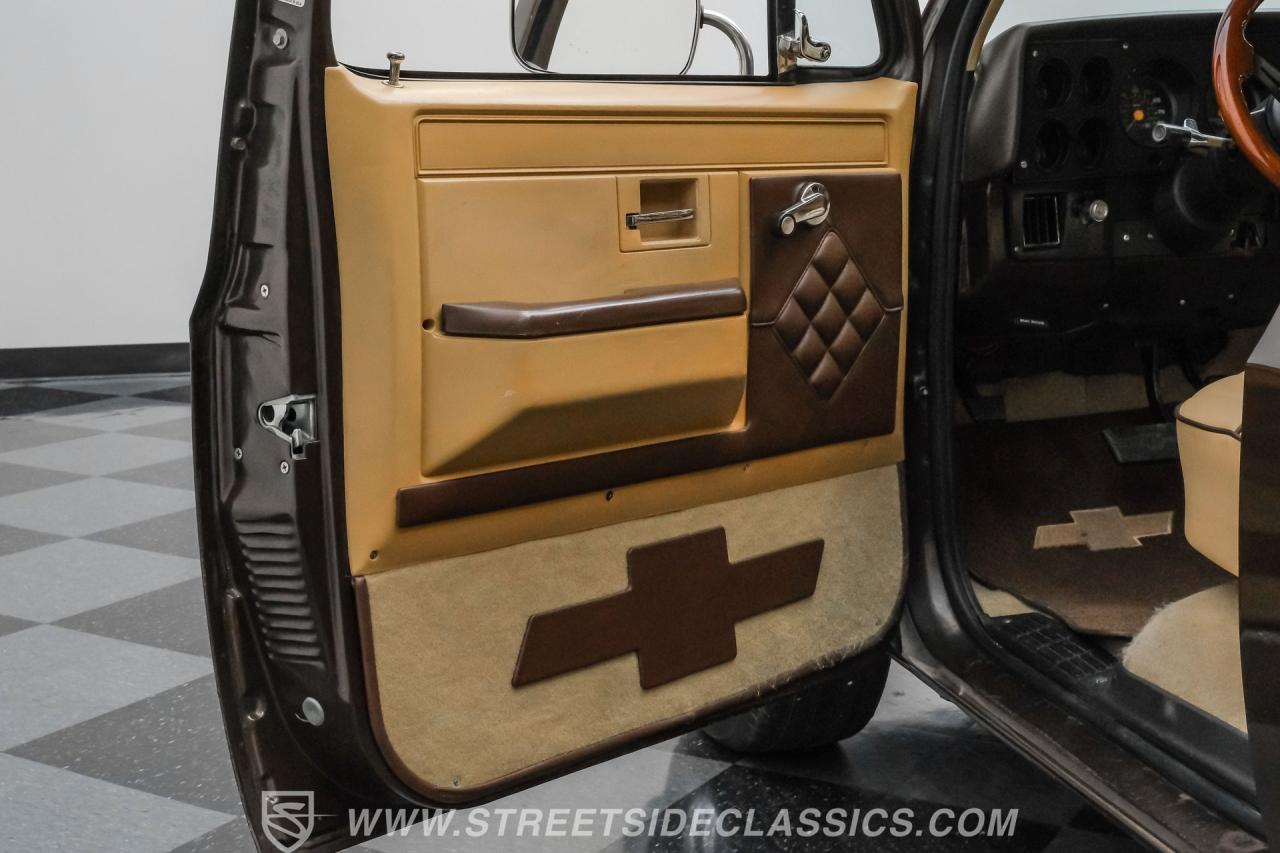 1986 Chevrolet C10 Custom Deluxe