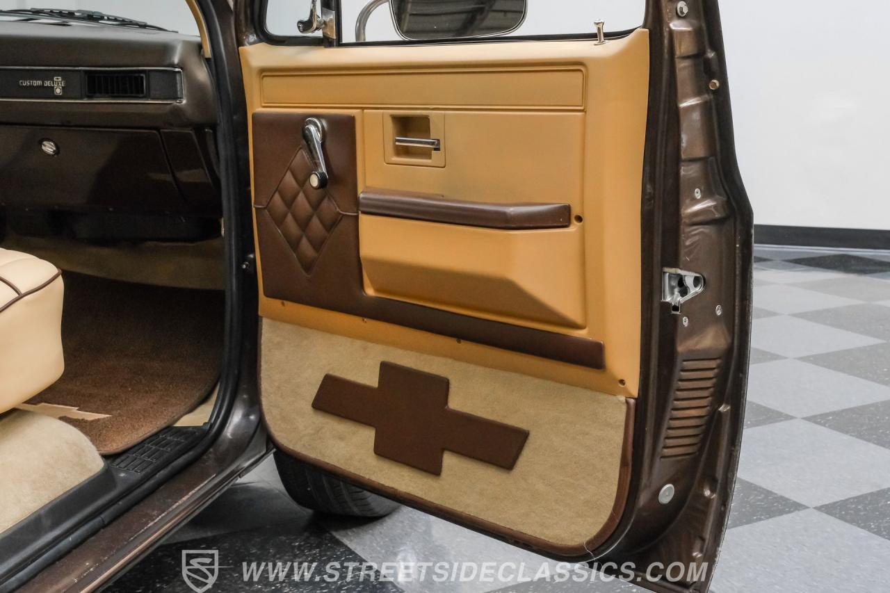 1986 Chevrolet C10 Custom Deluxe