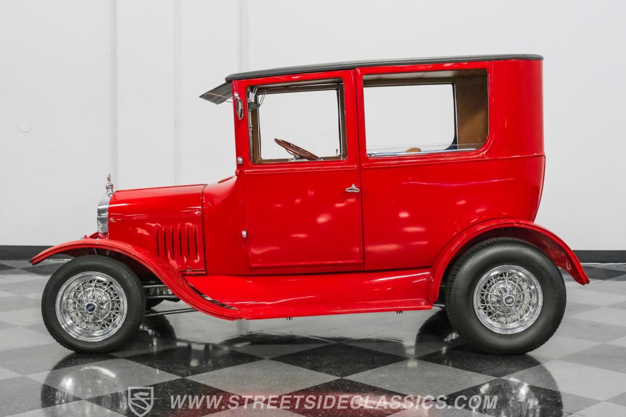 1924 Ford Model T Sedan Street Rod