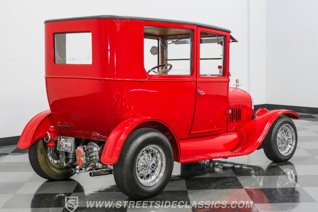 1924 Ford Model T Sedan Street Rod