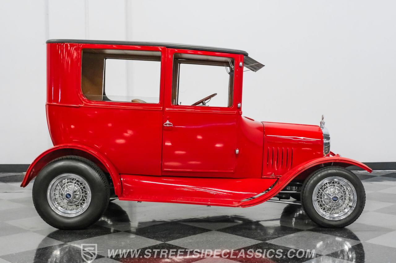 1924 Ford Model T Sedan Street Rod