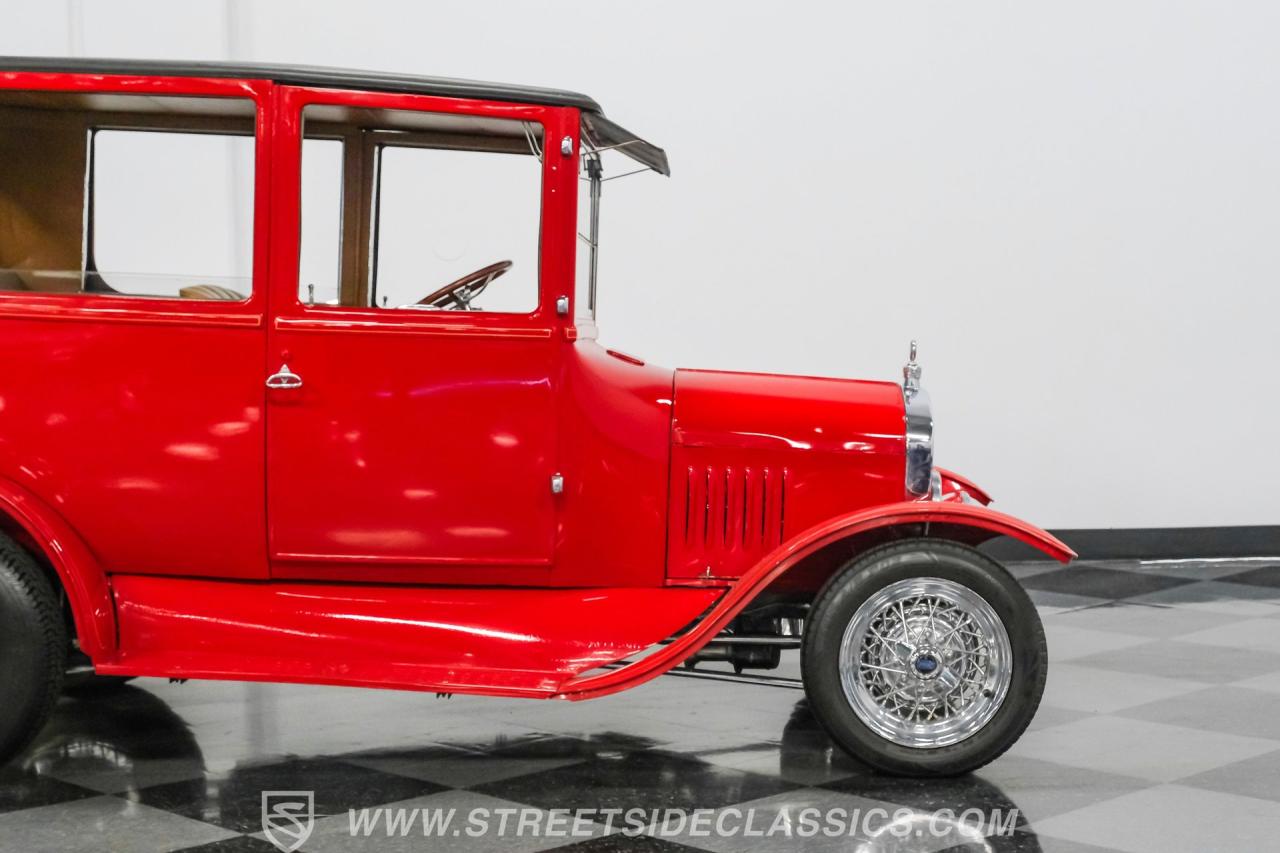 1924 Ford Model T Sedan Street Rod