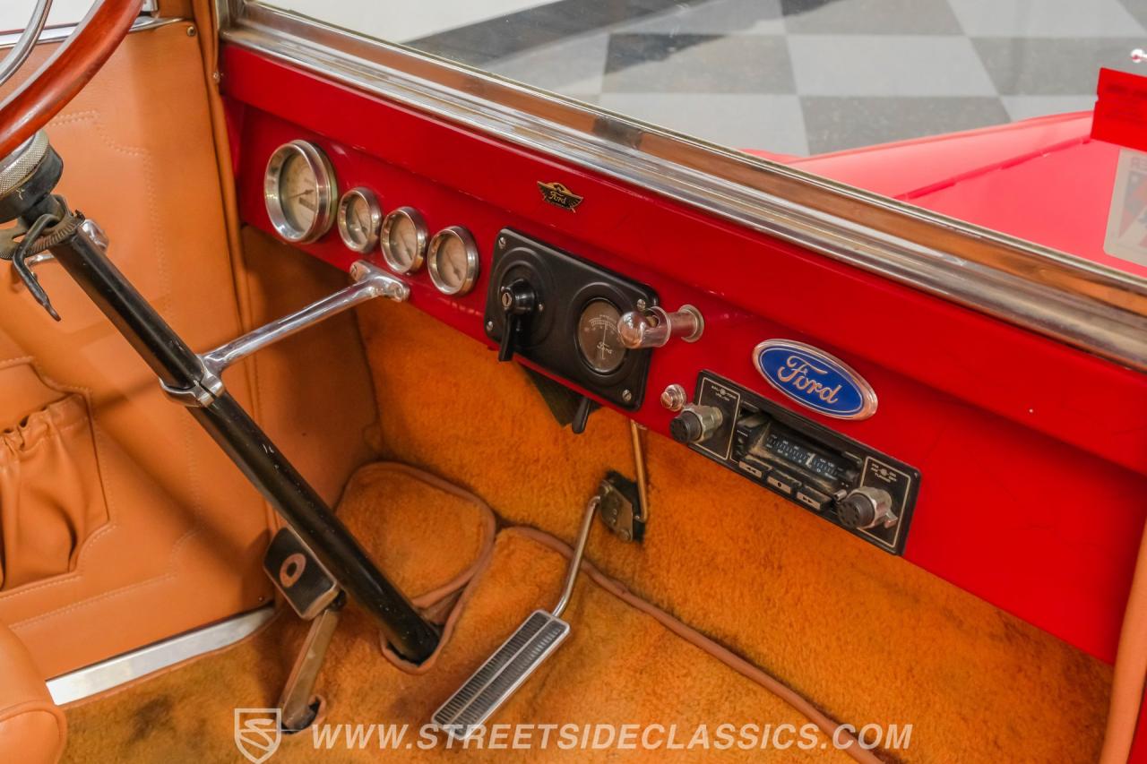 1924 Ford Model T Sedan Street Rod