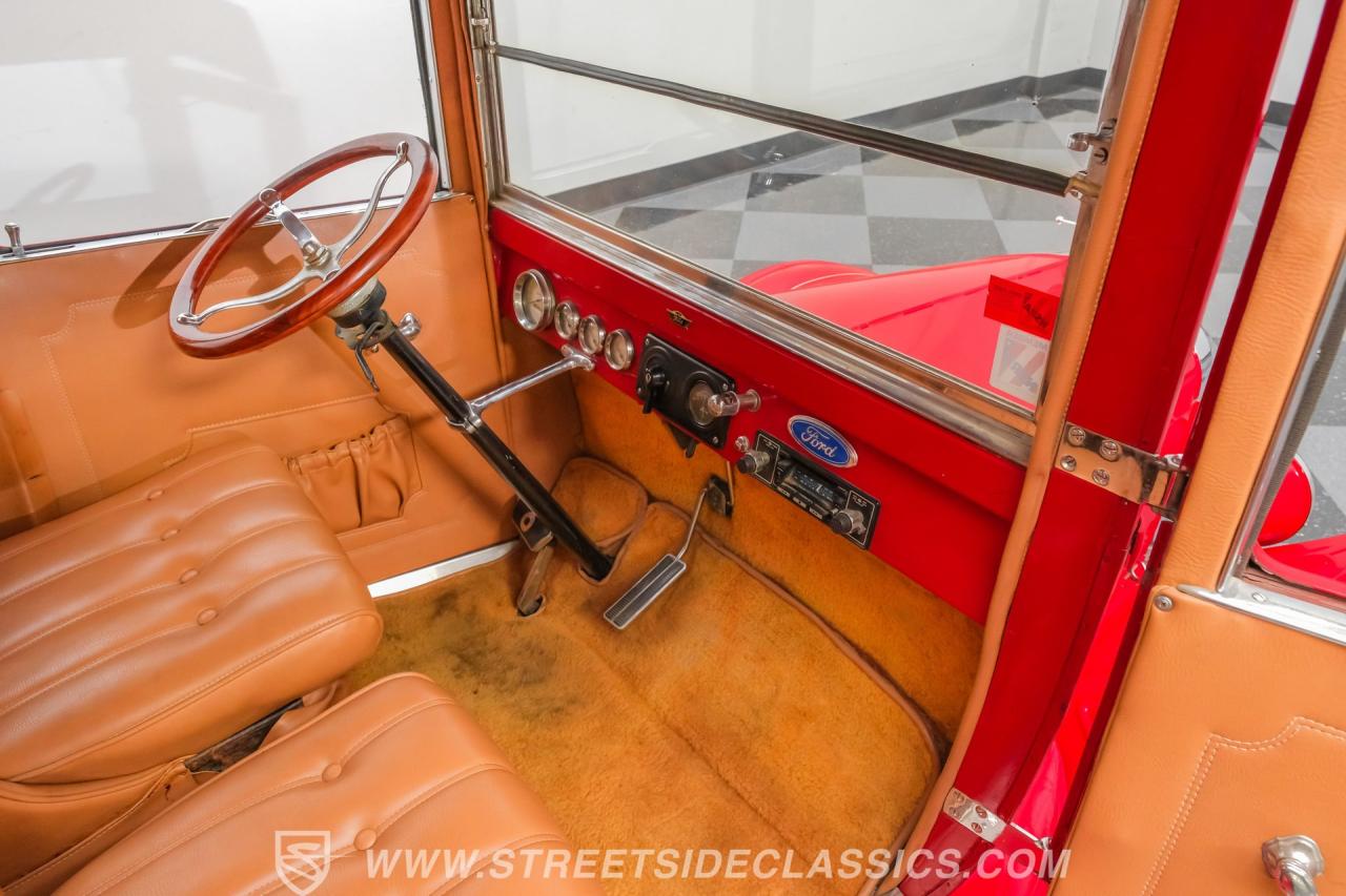 1924 Ford Model T Sedan Street Rod