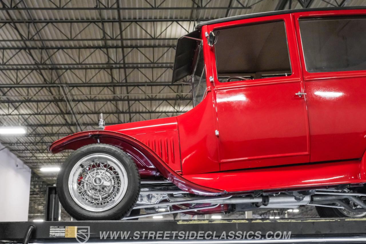 1924 Ford Model T Sedan Street Rod