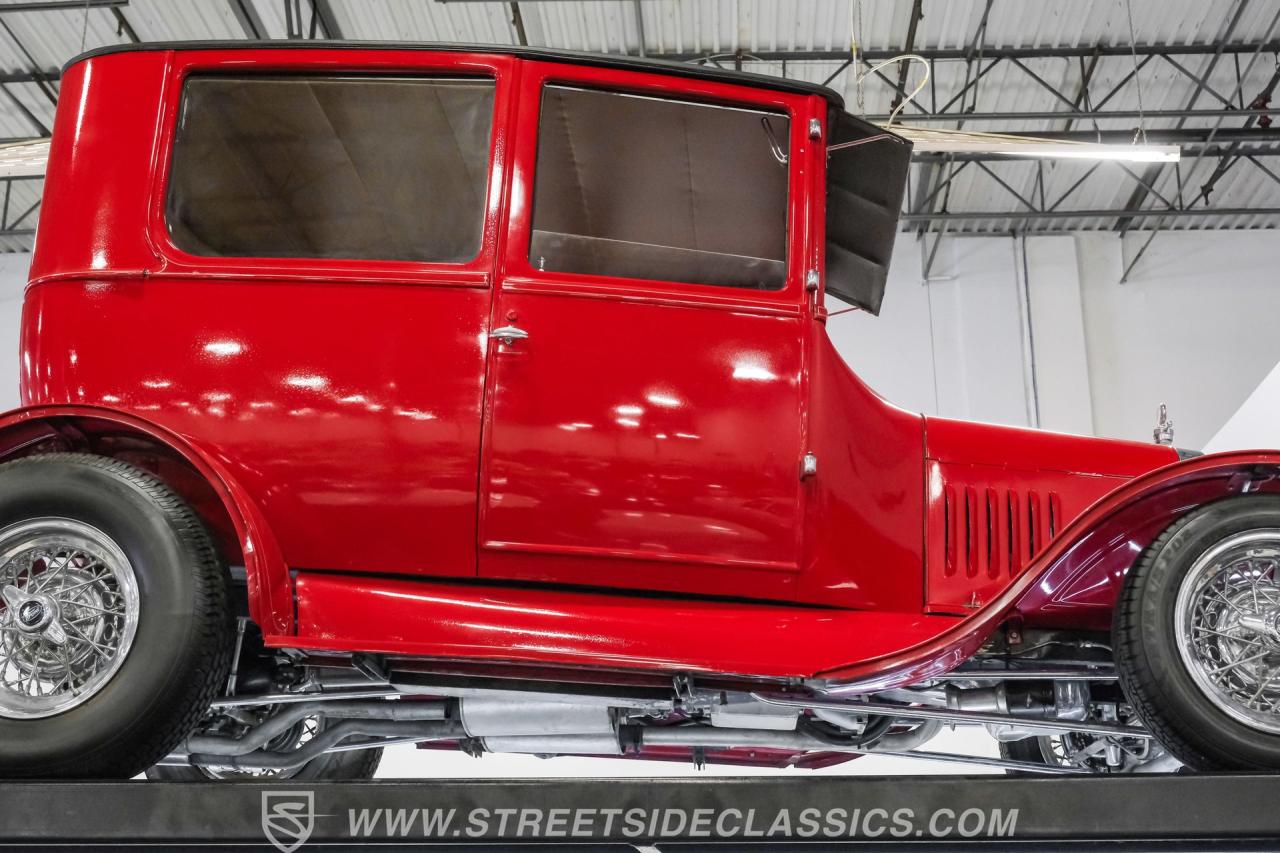 1924 Ford Model T Sedan Street Rod
