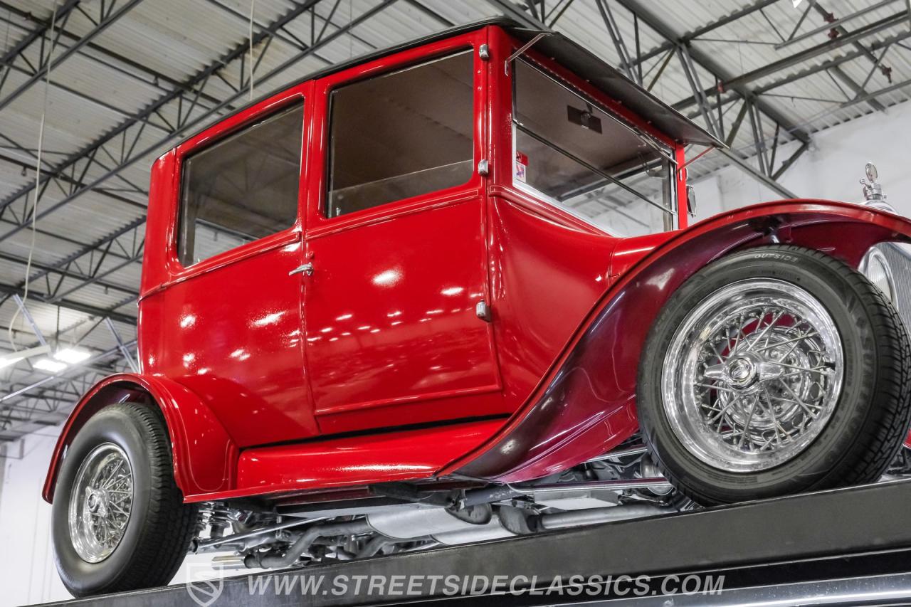 1924 Ford Model T Sedan Street Rod