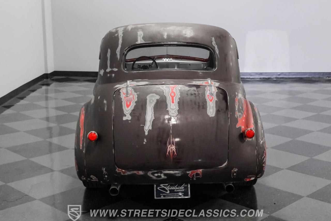1940 Chevrolet Master Deluxe Patina Streetrod Coupe