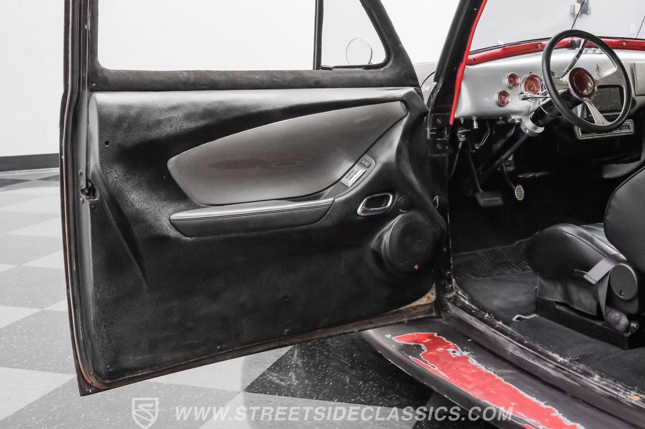 1940 Chevrolet Master Deluxe Patina Streetrod Coupe