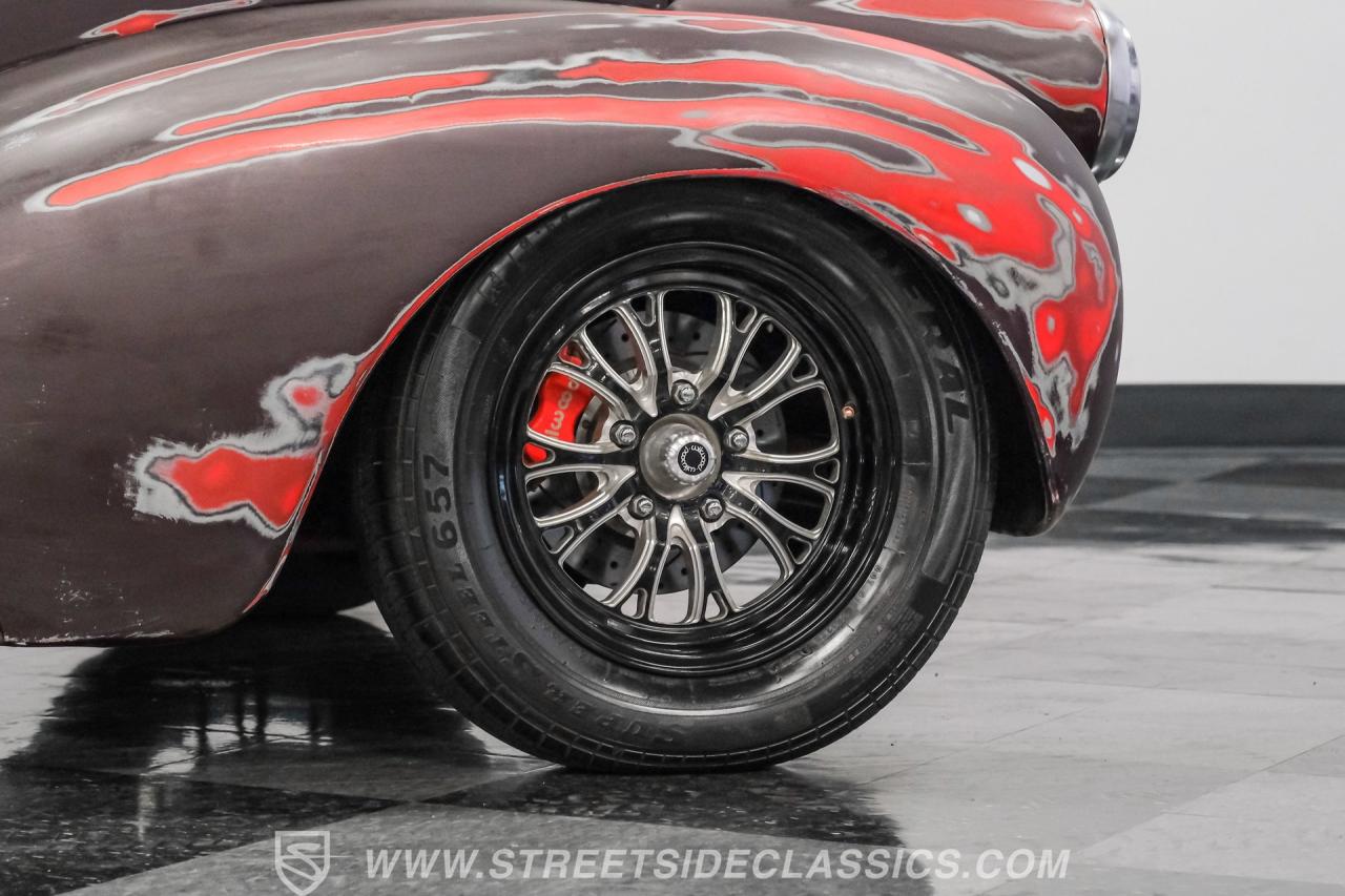 1940 Chevrolet Master Deluxe Patina Streetrod Coupe