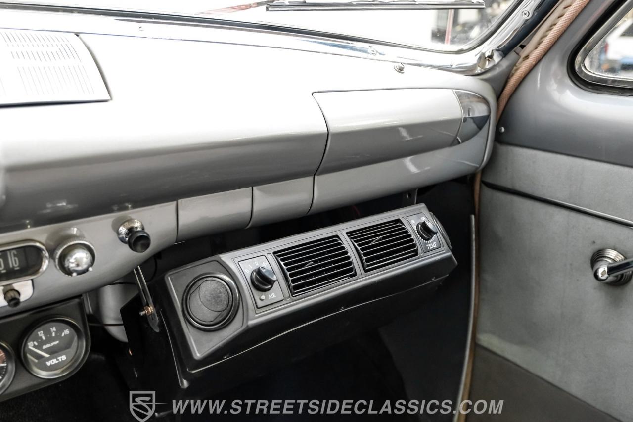 1950 Ford Club Coupe