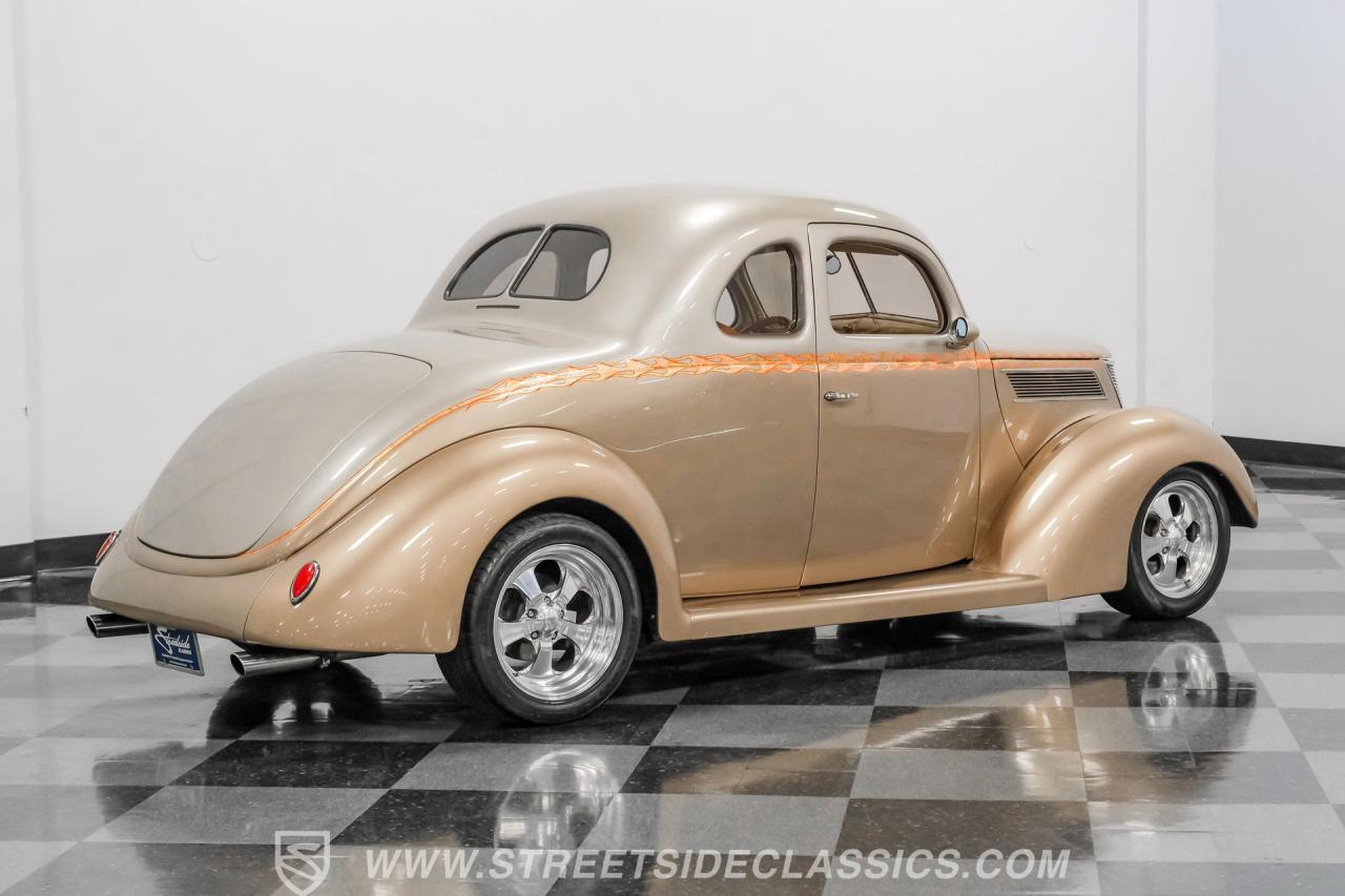 1937 Ford 5-Window Coupe Restomod