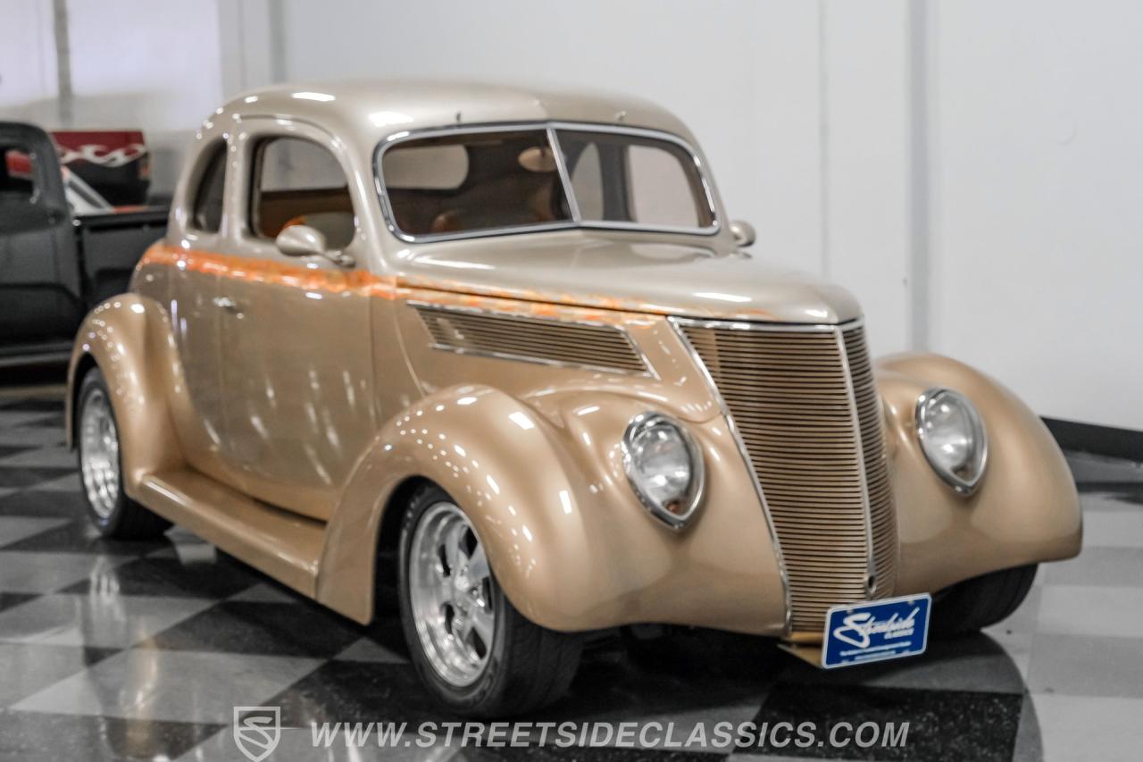 1937 Ford 5-Window Coupe Restomod