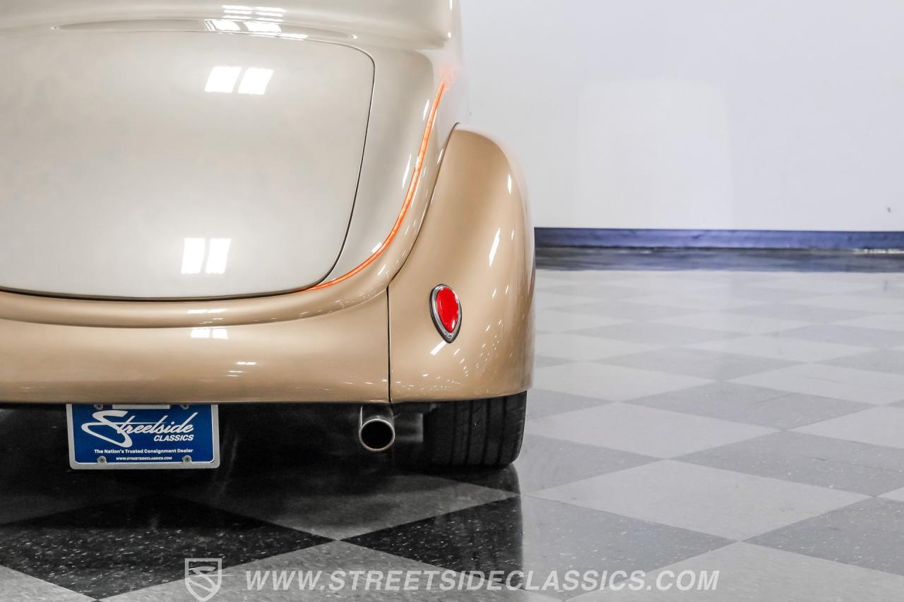 1937 Ford 5-Window Coupe Restomod