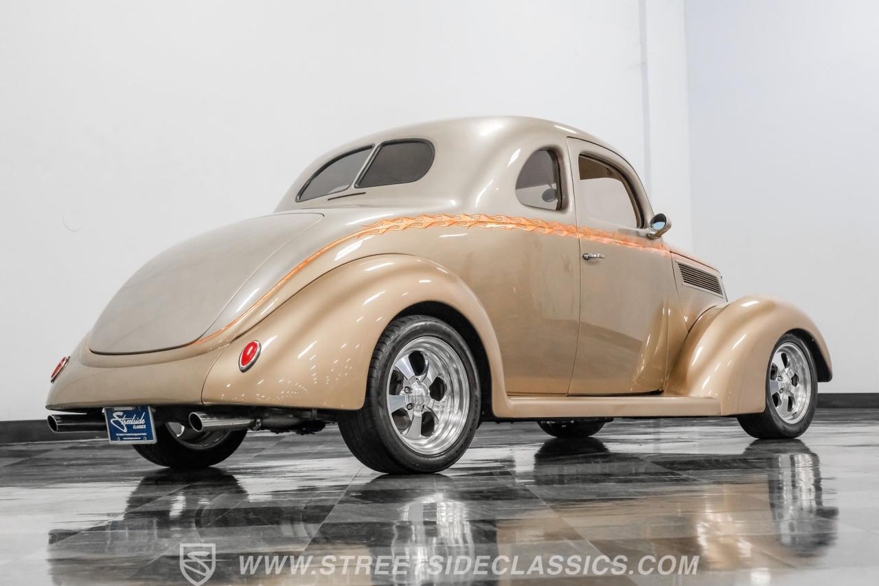 1937 Ford 5-Window Coupe Restomod