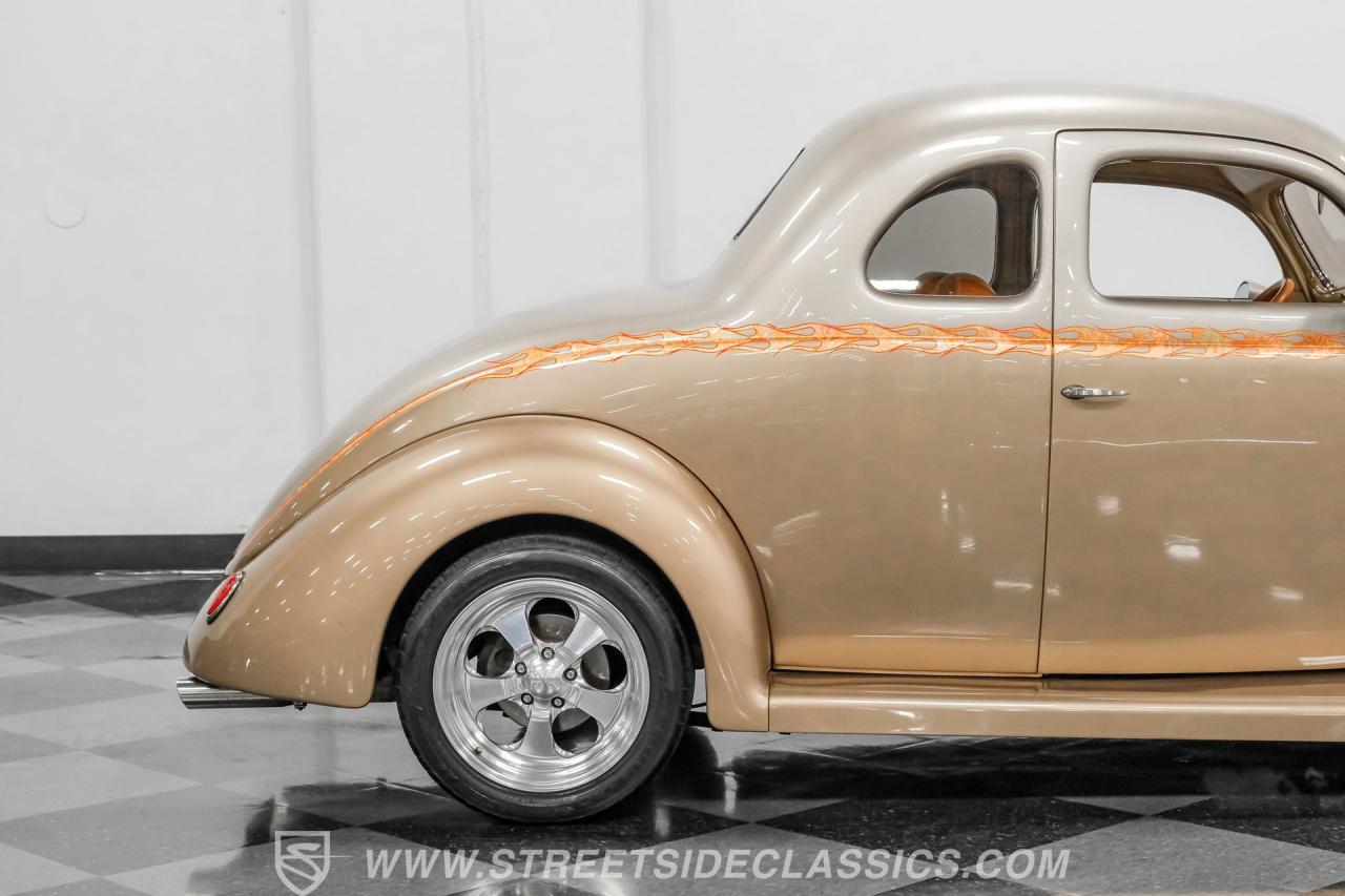 1937 Ford 5-Window Coupe Restomod