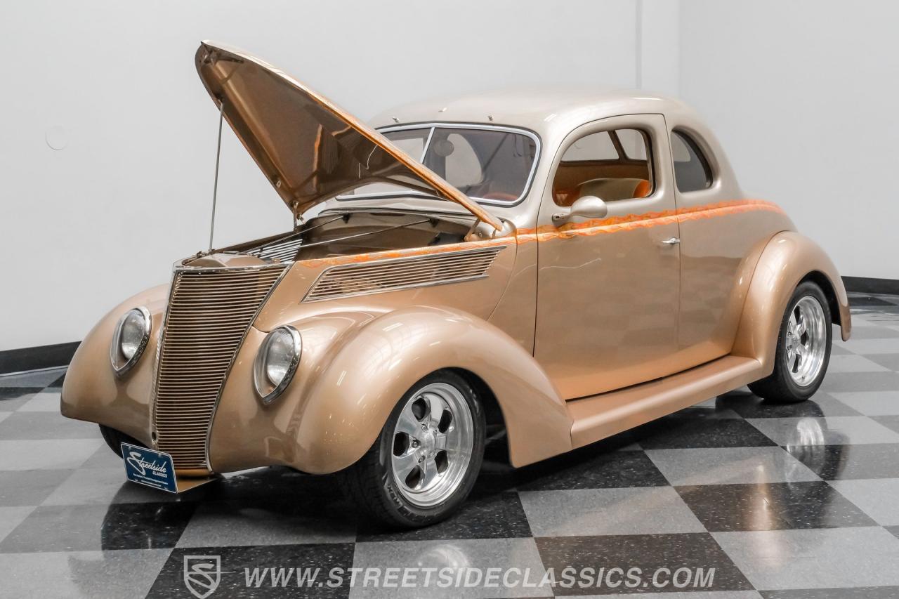 1937 Ford 5-Window Coupe Restomod