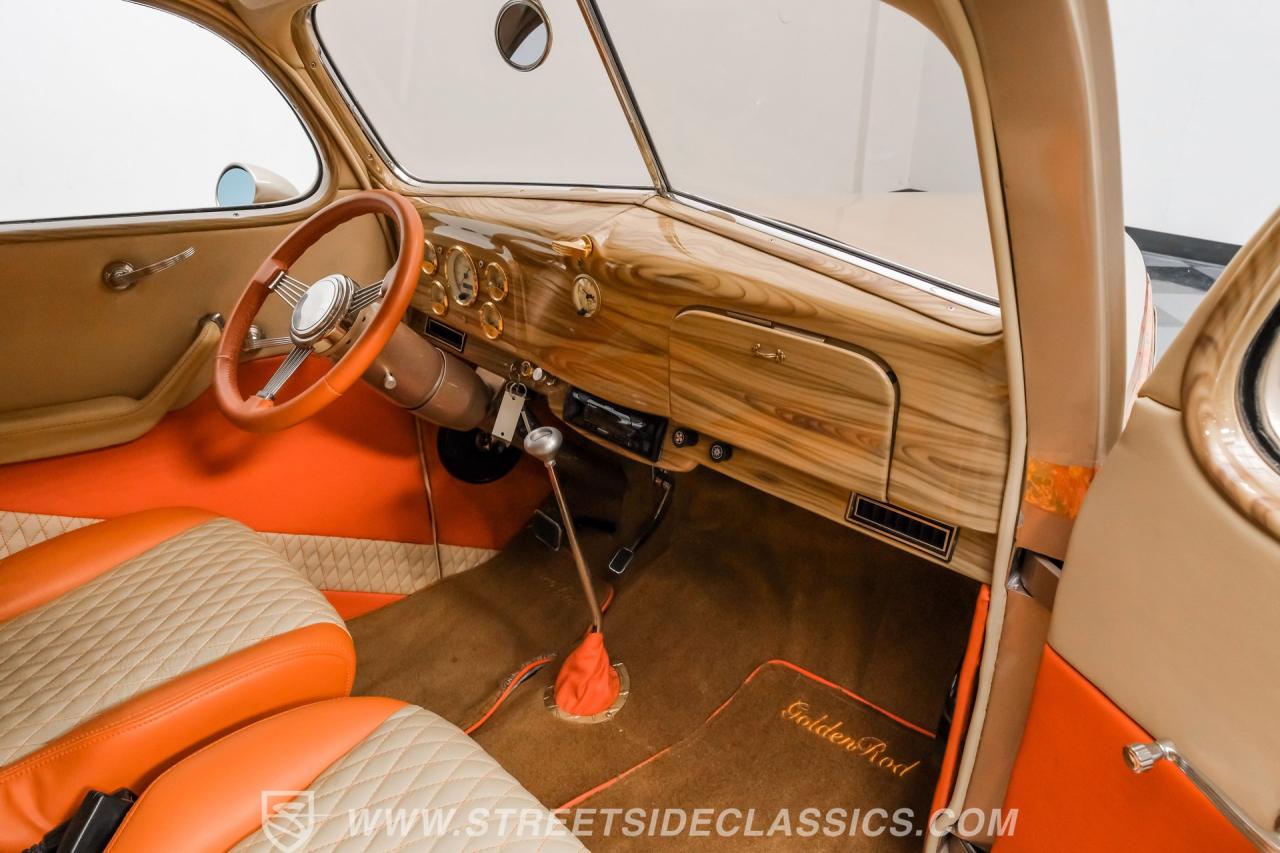 1937 Ford 5-Window Coupe Restomod