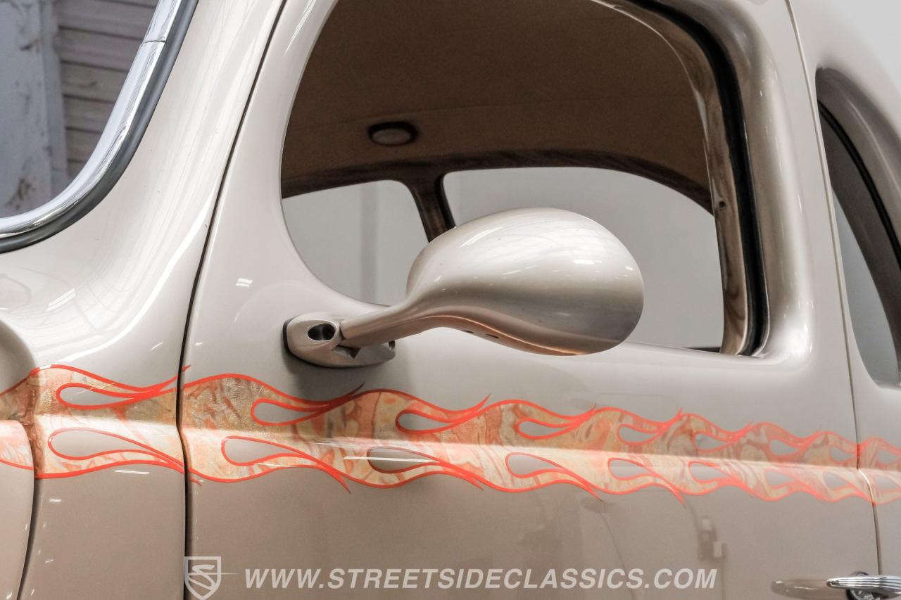 1937 Ford 5-Window Coupe Restomod