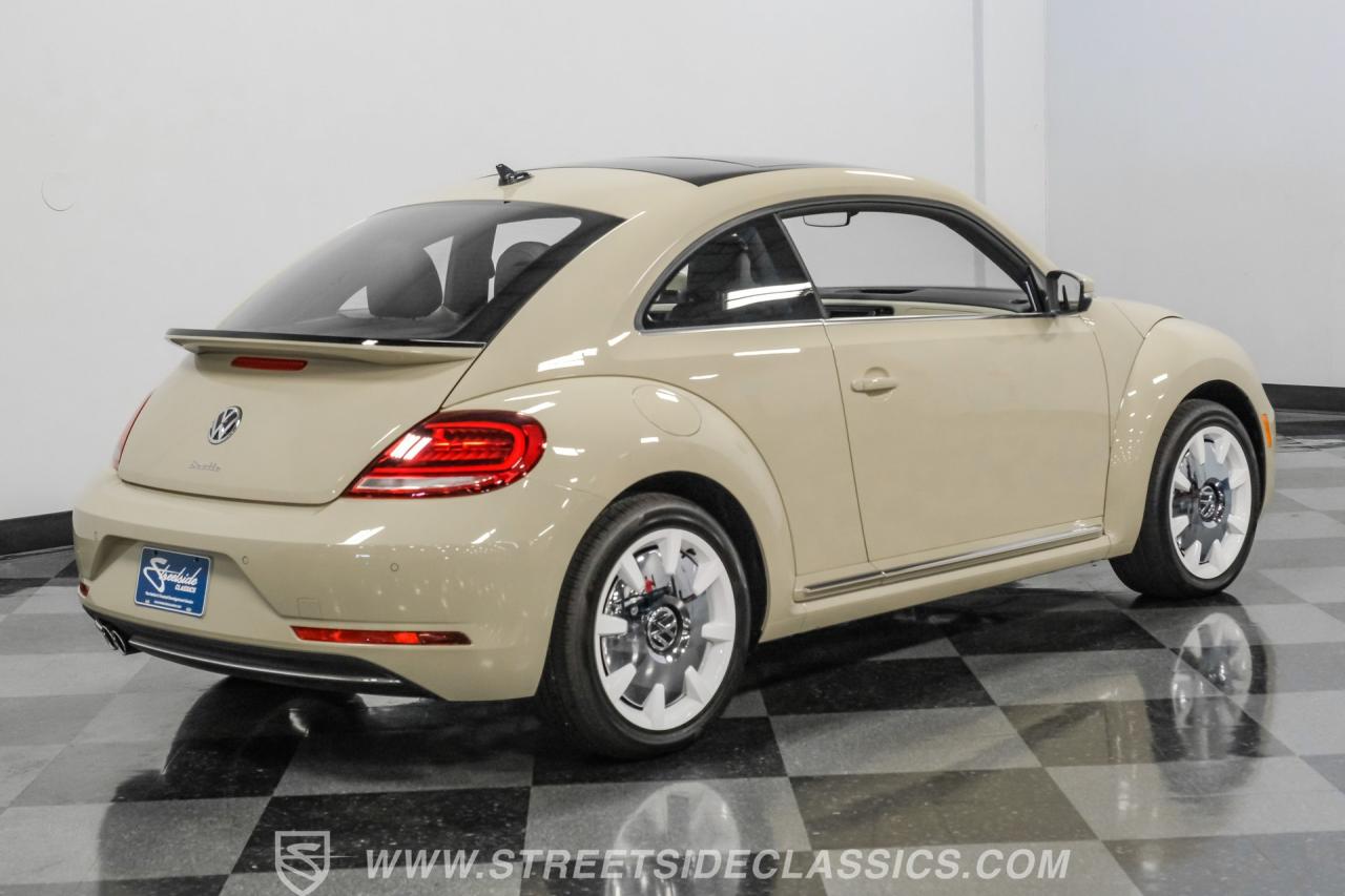 2019 Volkswagen Beetle 2.0 T Final Edition SEL