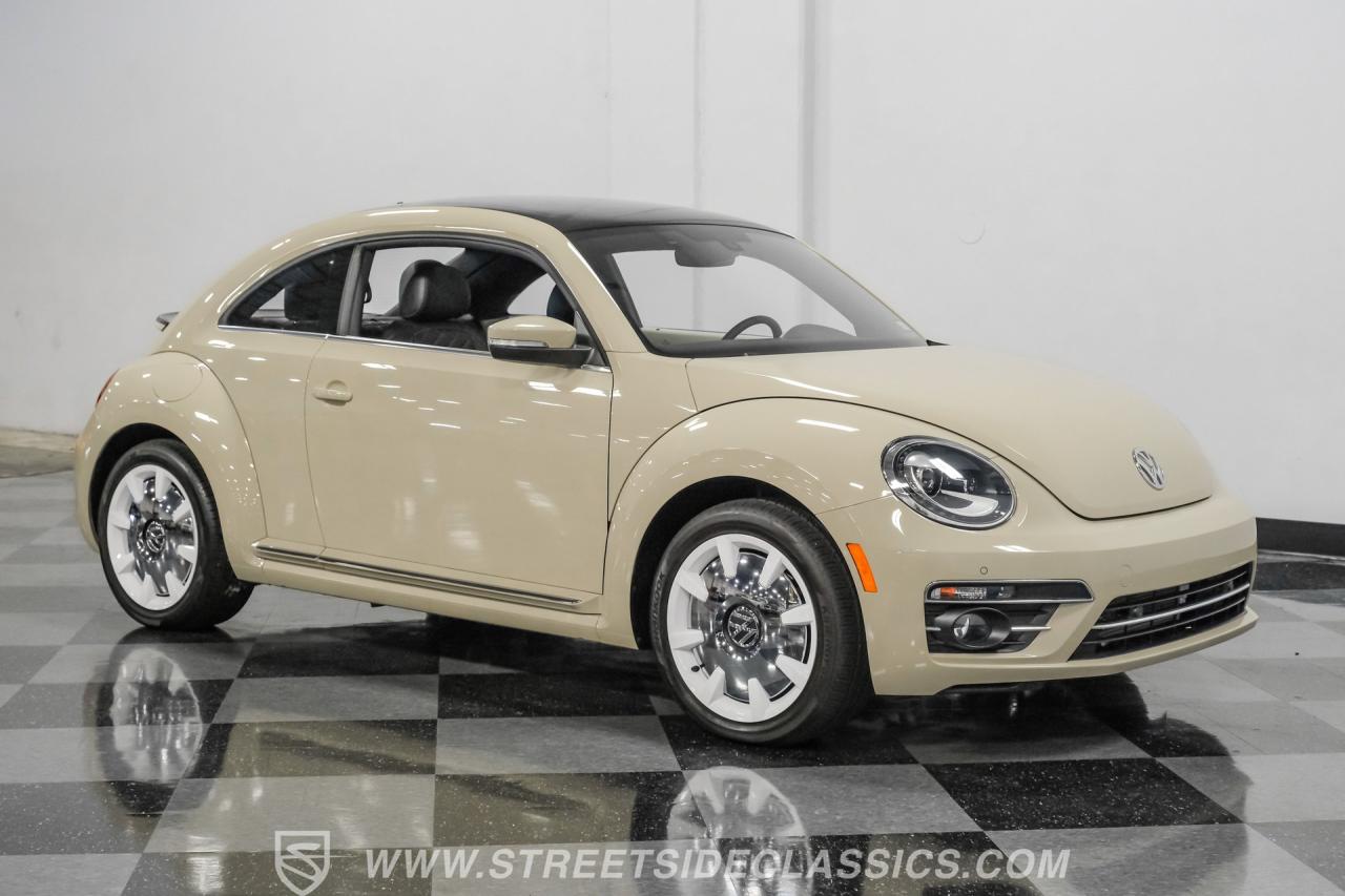 2019 Volkswagen Beetle 2.0 T Final Edition SEL