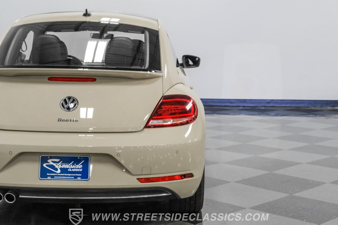 2019 Volkswagen Beetle 2.0 T Final Edition SEL