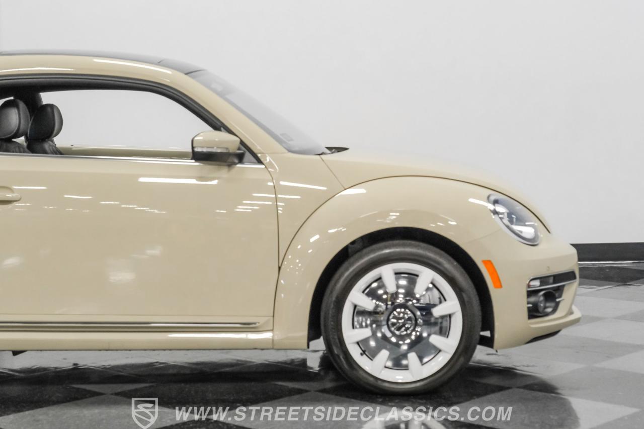 2019 Volkswagen Beetle 2.0 T Final Edition SEL