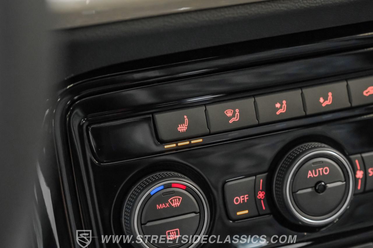 2019 Volkswagen Beetle 2.0 T Final Edition SEL