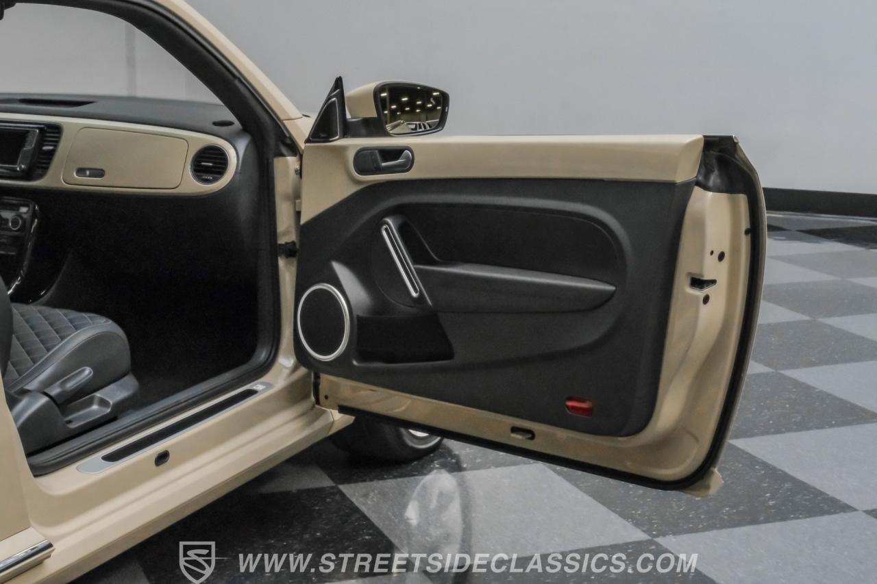 2019 Volkswagen Beetle 2.0 T Final Edition SEL