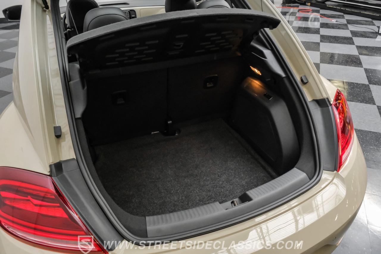 2019 Volkswagen Beetle 2.0 T Final Edition SEL