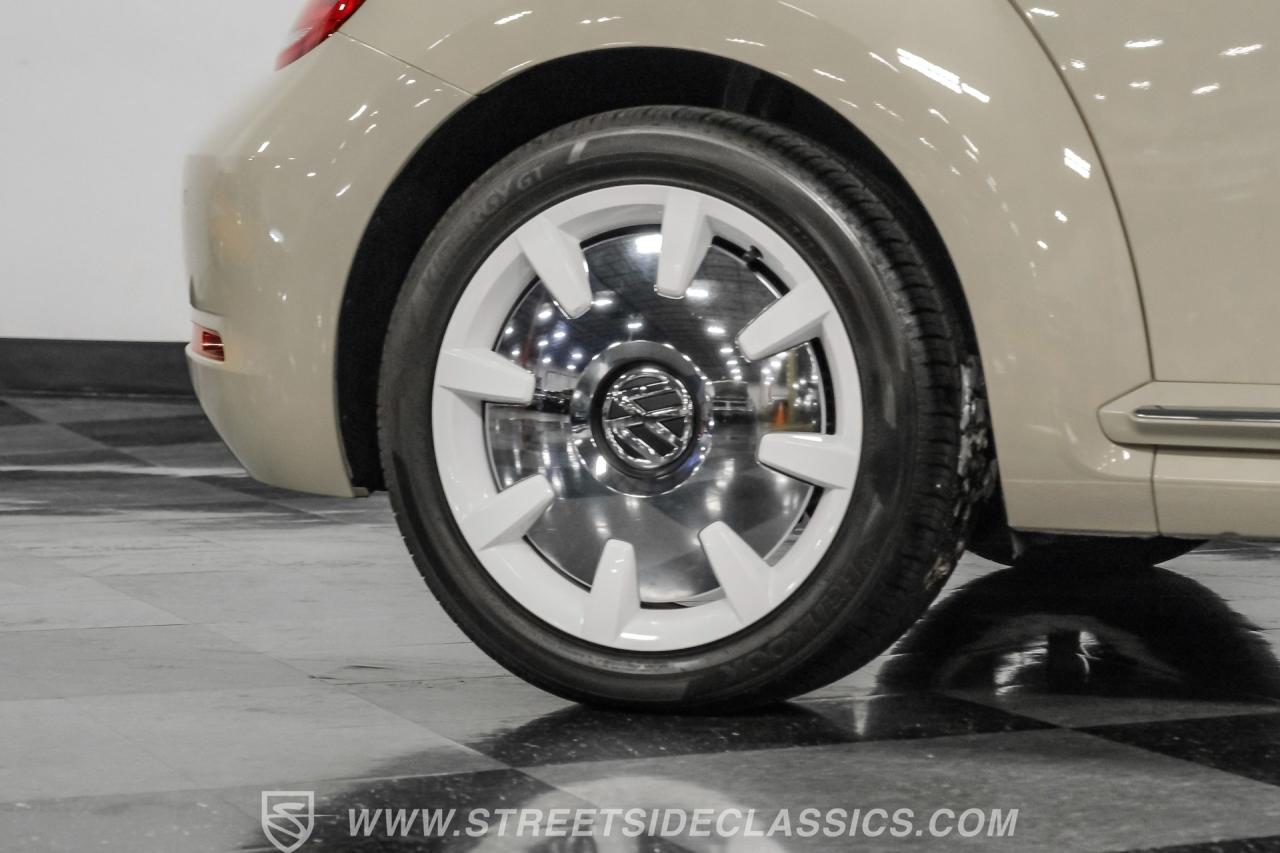 2019 Volkswagen Beetle 2.0 T Final Edition SEL