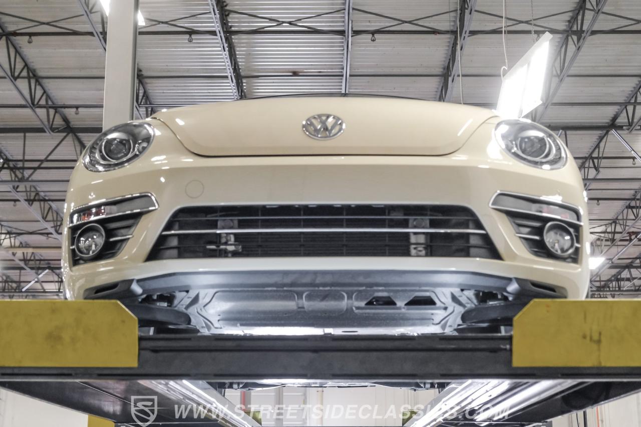 2019 Volkswagen Beetle 2.0 T Final Edition SEL