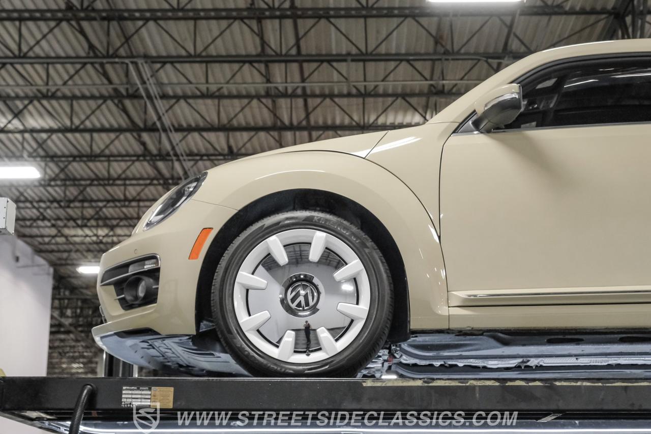 2019 Volkswagen Beetle 2.0 T Final Edition SEL