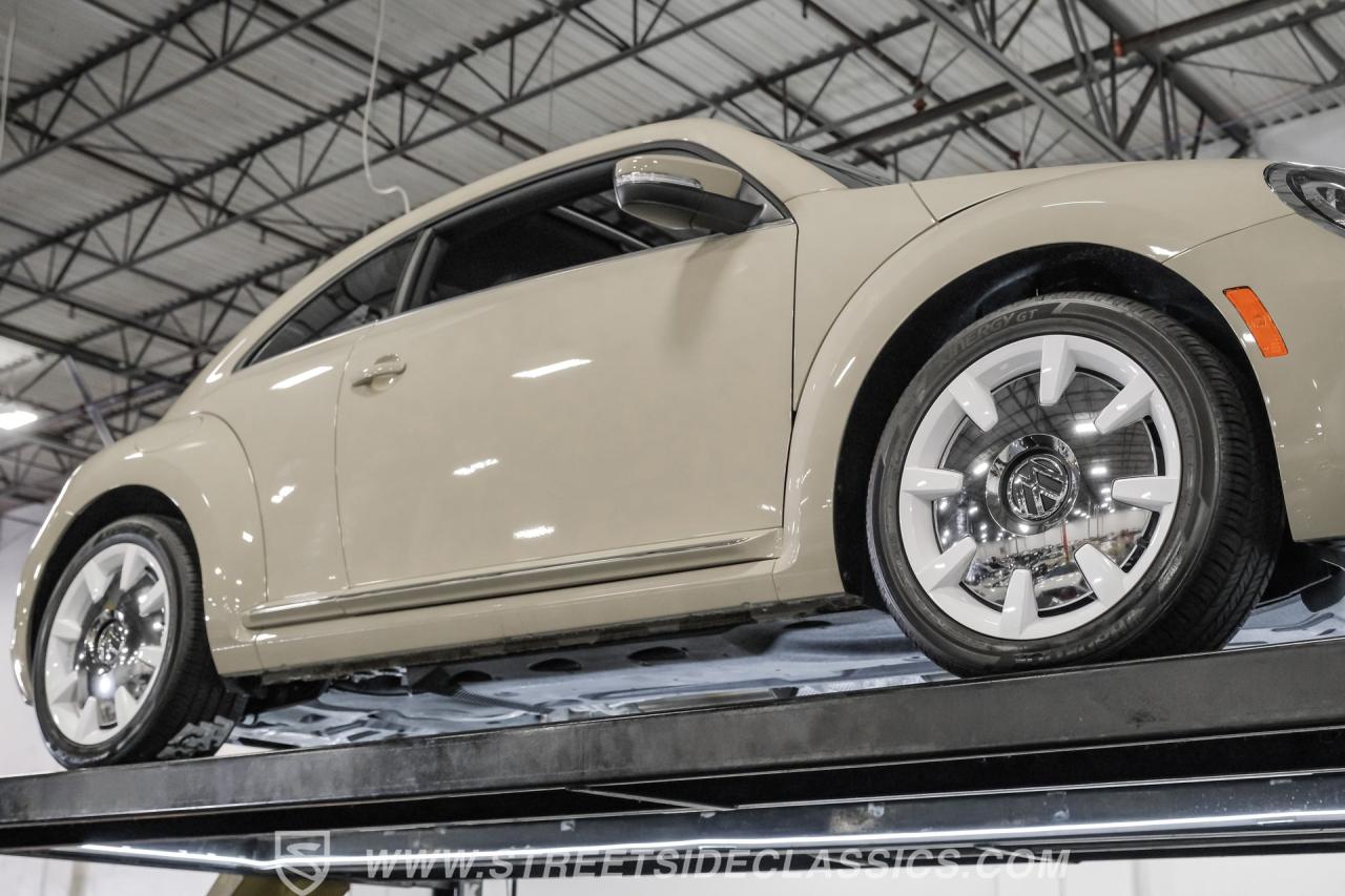 2019 Volkswagen Beetle 2.0 T Final Edition SEL