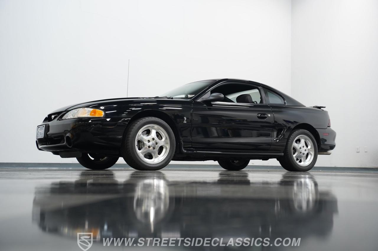 1995 Ford Mustang SVT Cobra