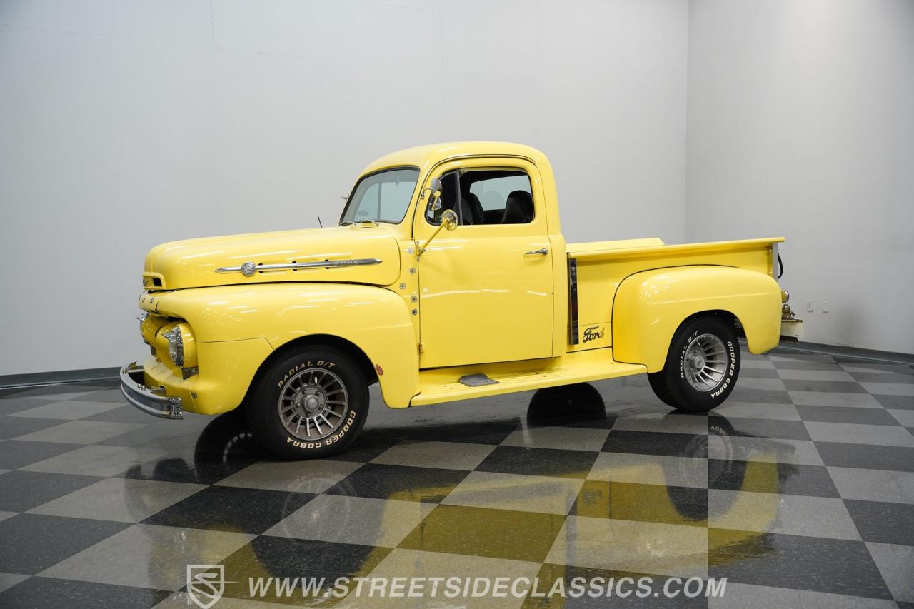 1952 Ford F-1