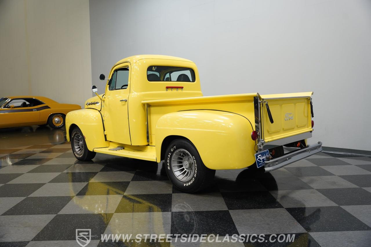 1952 Ford F-1