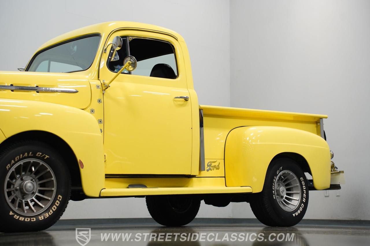 1952 Ford F-1