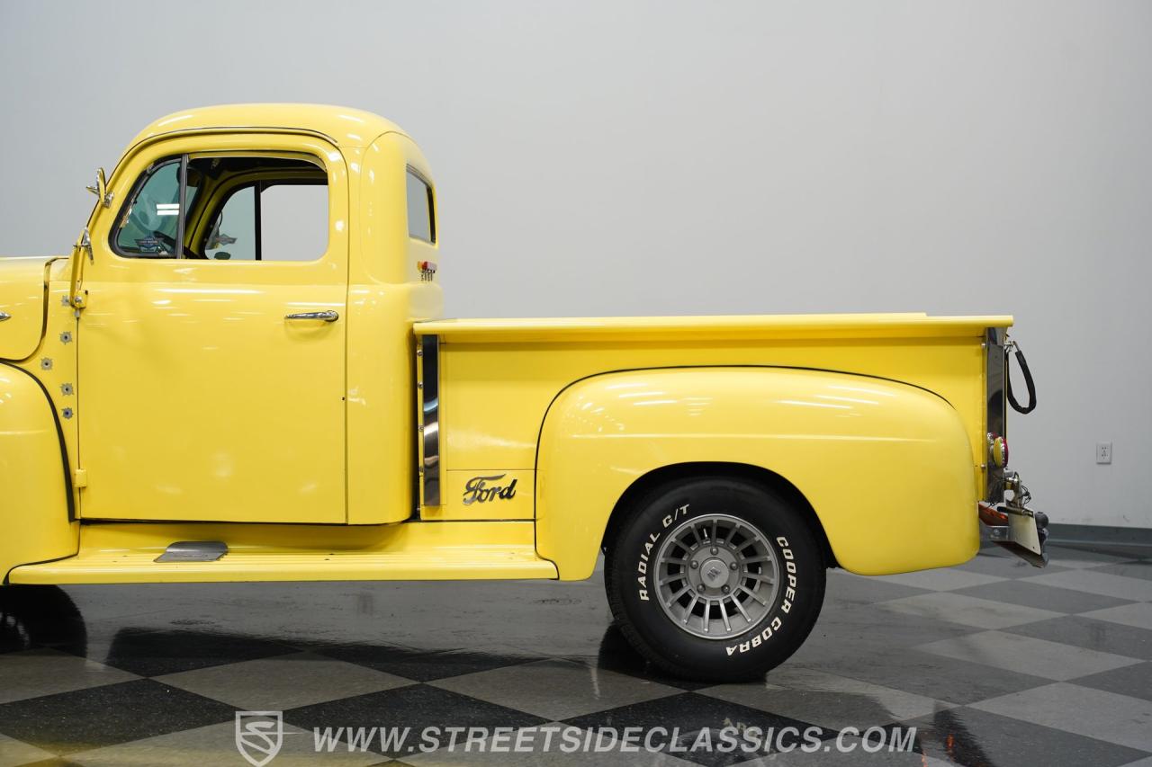 1952 Ford F-1