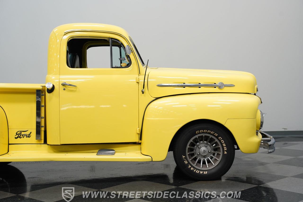 1952 Ford F-1