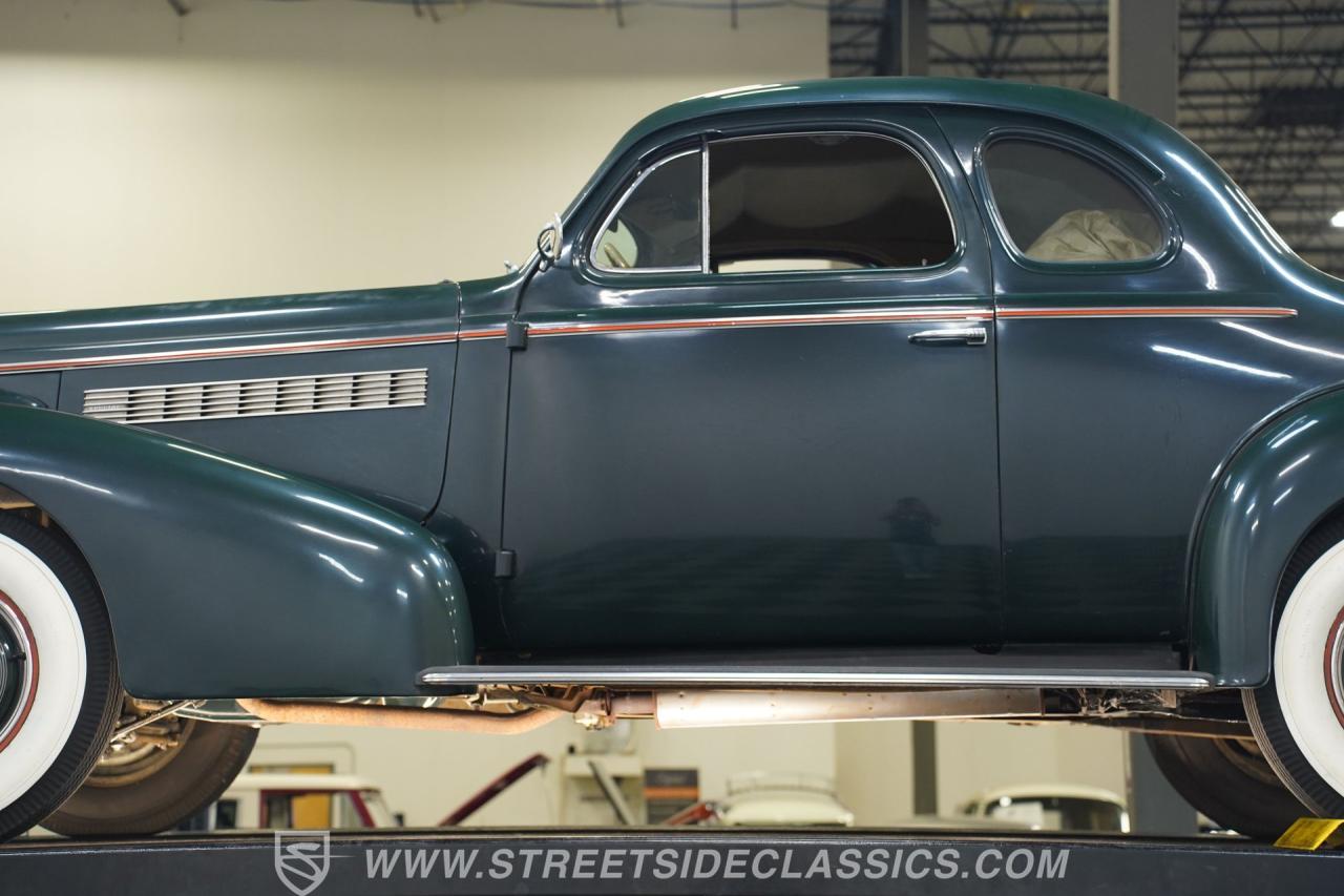 1937 Buick Series 40 Business Coupe