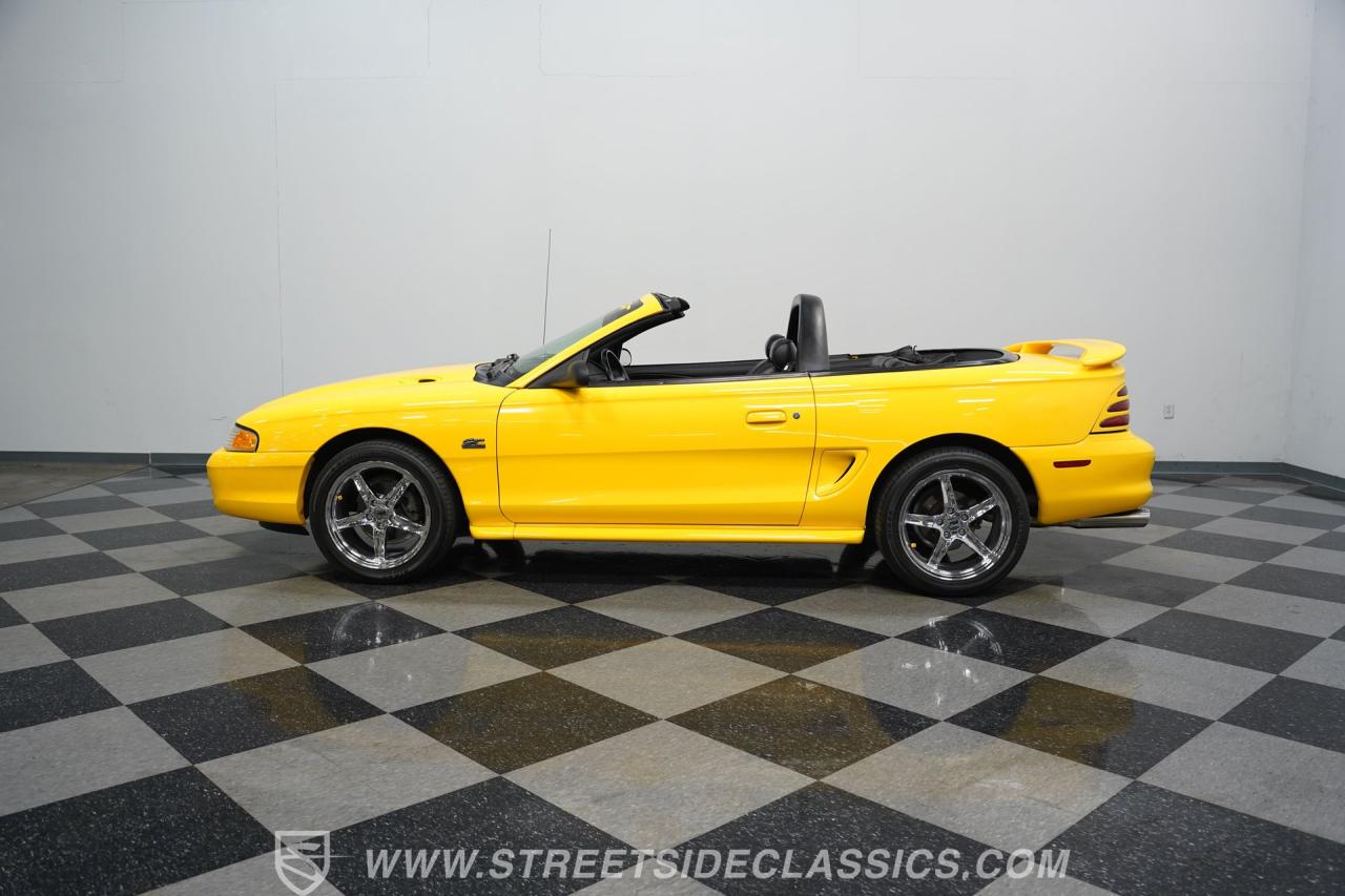 1995 Ford Mustang GT Convertible