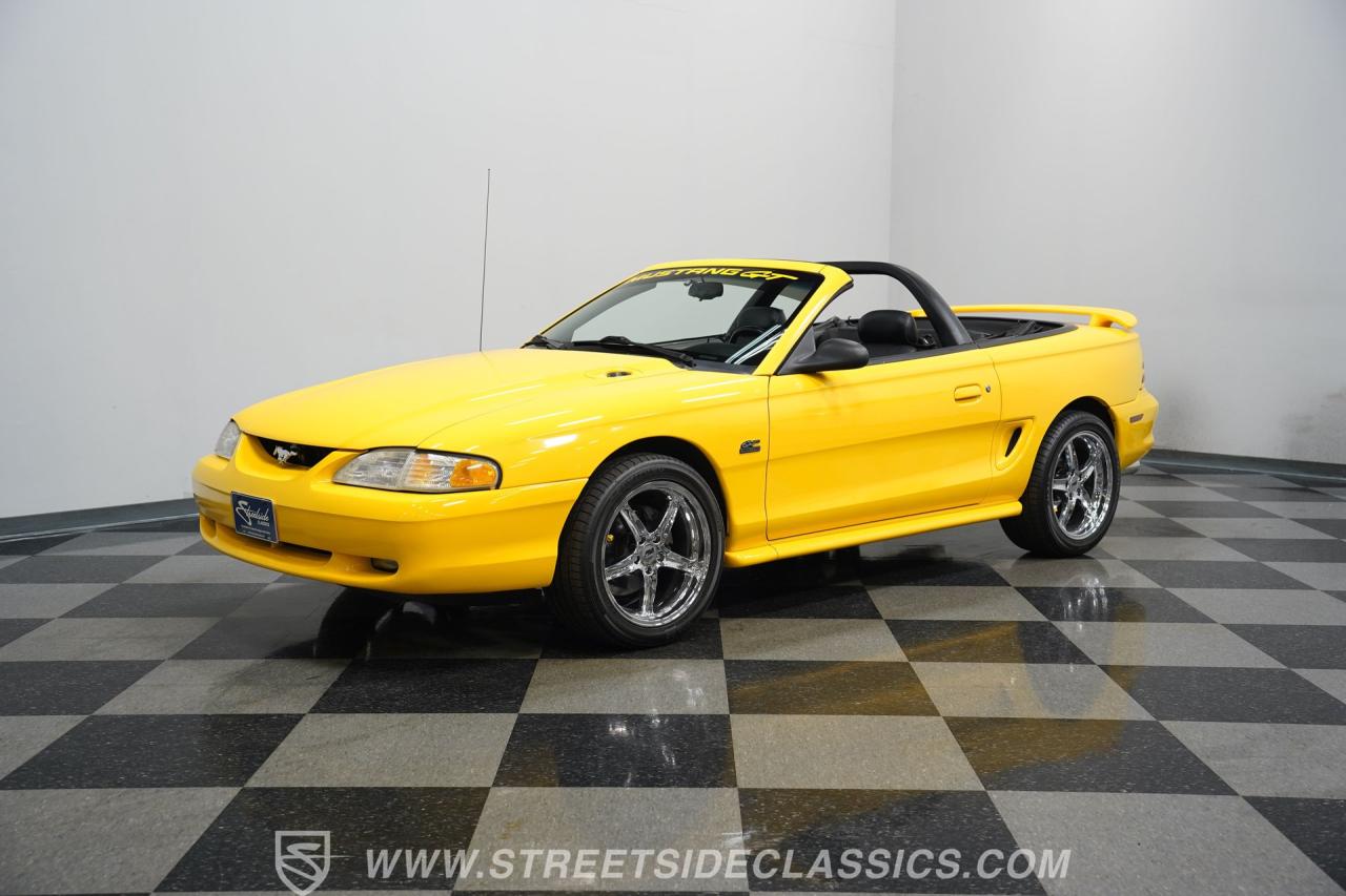 1995 Ford Mustang GT Convertible