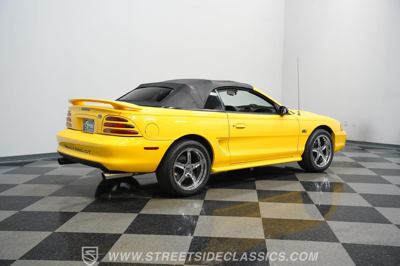 1995 Ford Mustang GT Convertible