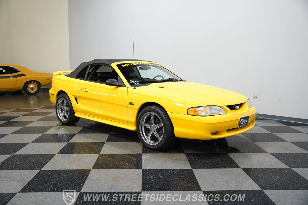 1995 Ford Mustang GT Convertible