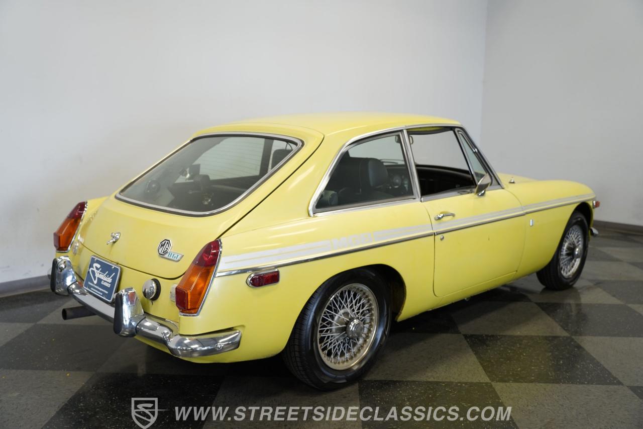 1974 MG MGB GT