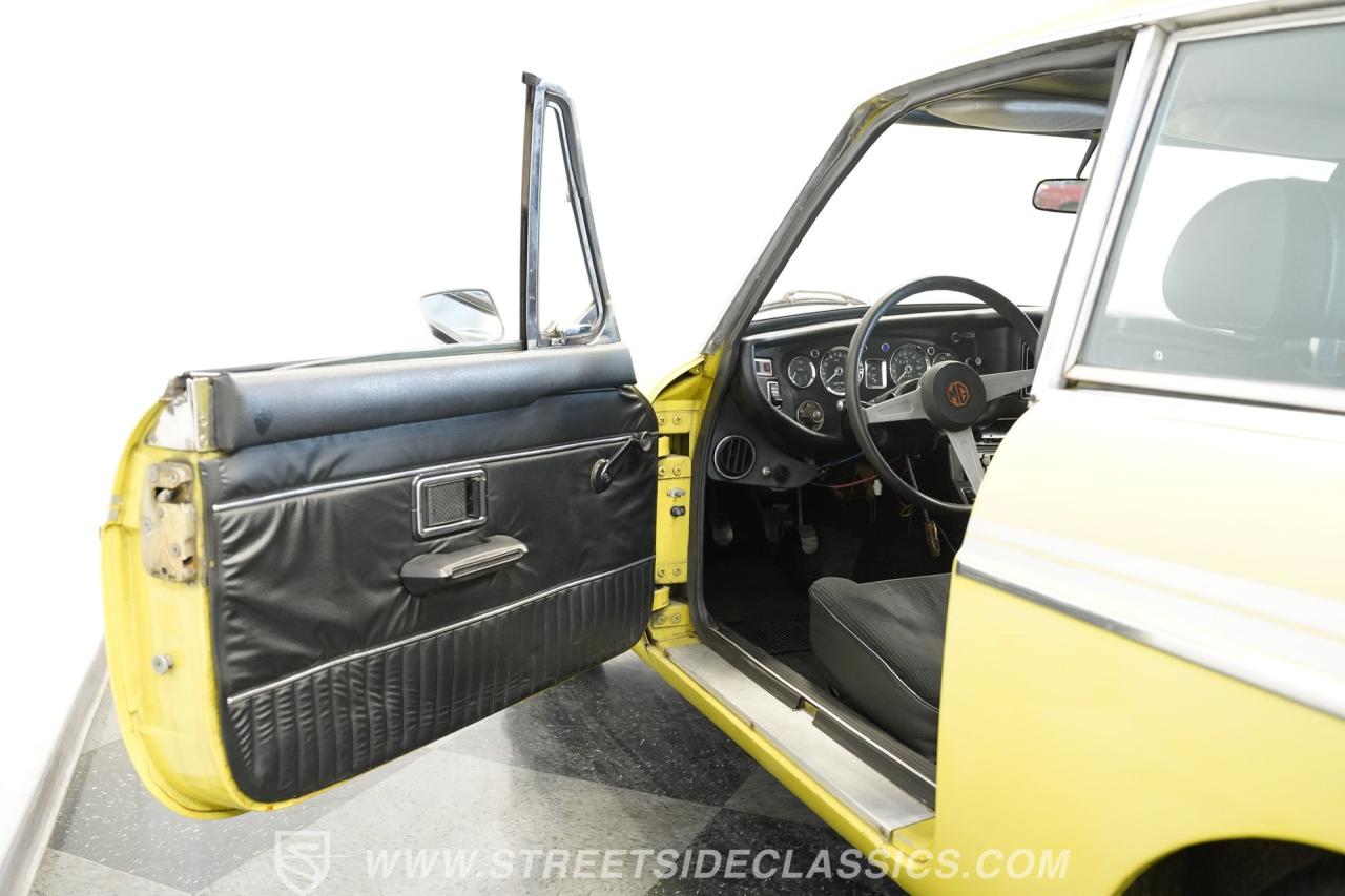 1974 MG MGB GT