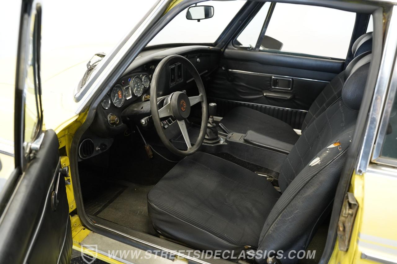 1974 MG MGB GT